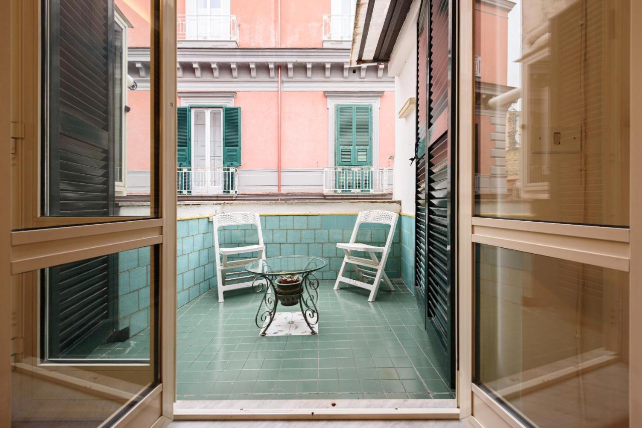 Via Avvocata 25 Apartment Naples Exterior photo